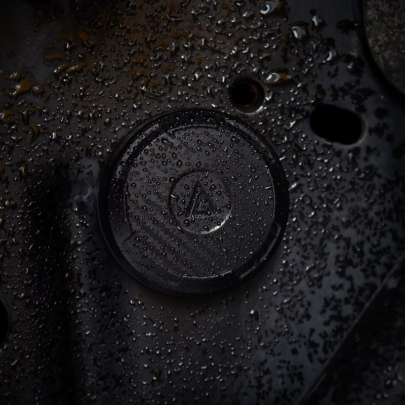 Cache air tag aimant